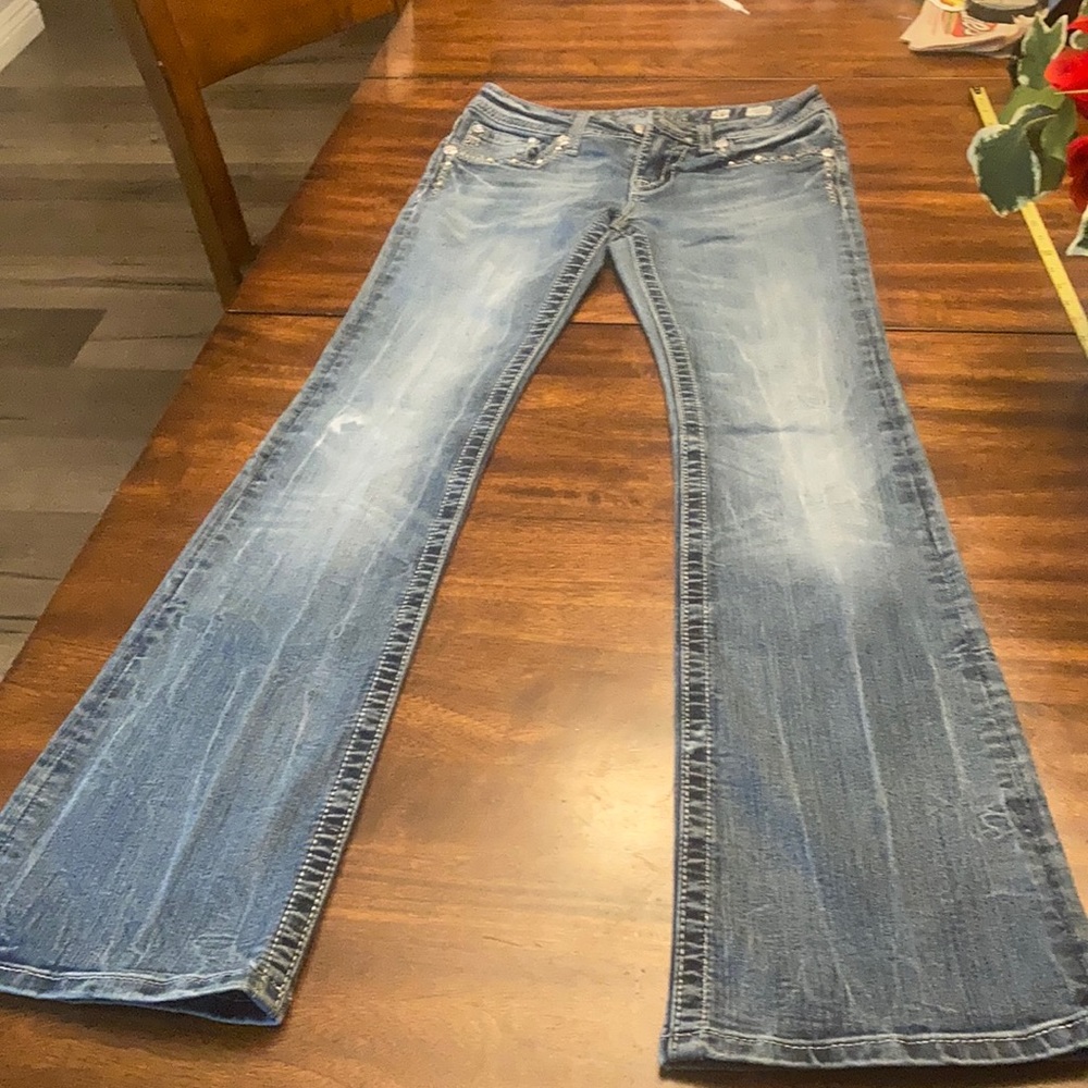 MISS ME BOOT JEANS.